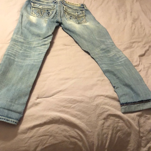 Capris - Picture 5 of 5